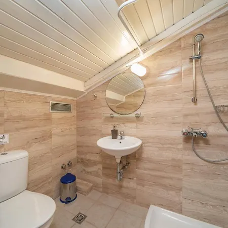 公寓式酒店 阿莱克萨图斯公寓酒店 Agia Efimia