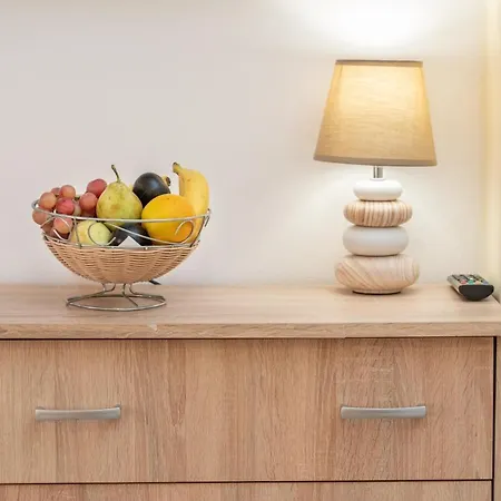 阿莱克萨图斯公寓酒店 4* Agia Efimia