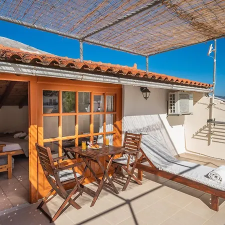 阿莱克萨图斯公寓酒店 Agia Efimia