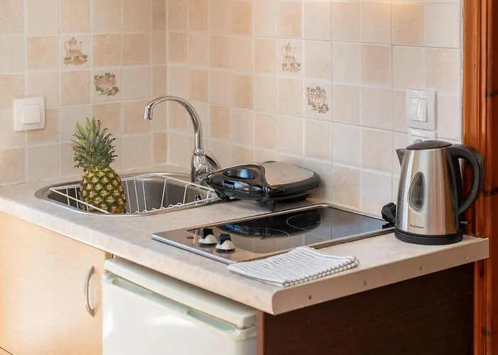 Alexatos & 4* Agia Efimia