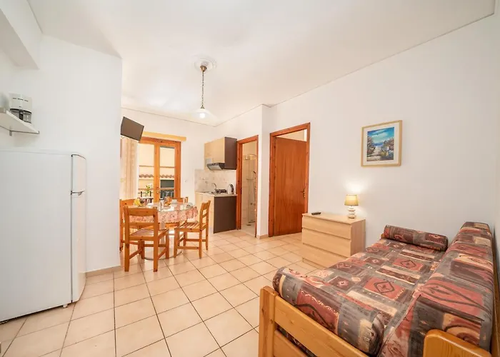 Aparthotel Alexatos & 4*