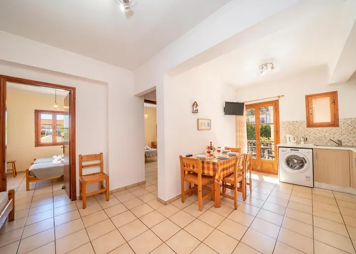 Alexatos & Agia Efimia