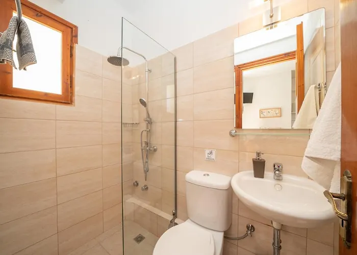 Alexatos & 4* Agia Efimia