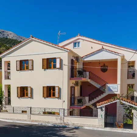 Alexatos & 2* Agia Efimia